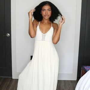 Hippi Chic Creme Maxi Dress